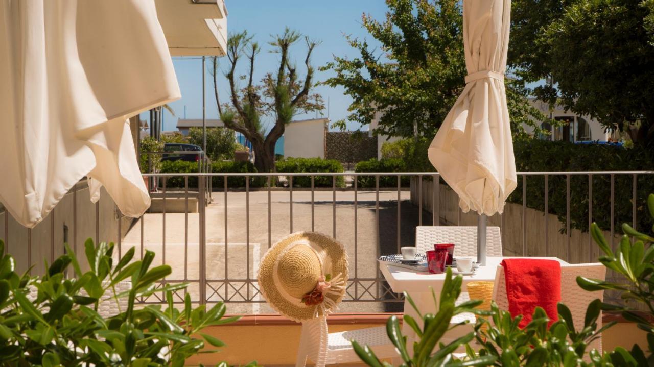 Апартаменты I Suoni Del Mare Порто-Сан-Джорджо Экстерьер фото